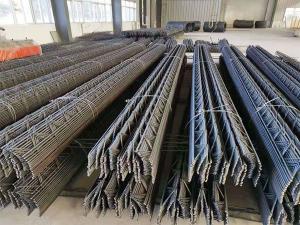 鋼筋桁架成品堆放 (2)